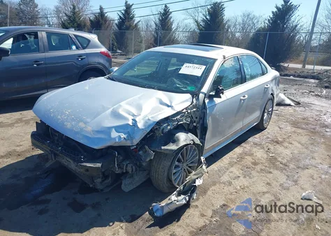 2016 Volkswagen Passat 1.8T Se from USA, damaged, VIN 1VWBT7A36GC011561